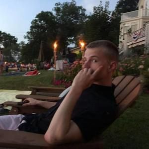 Meet your Posher, Ryan